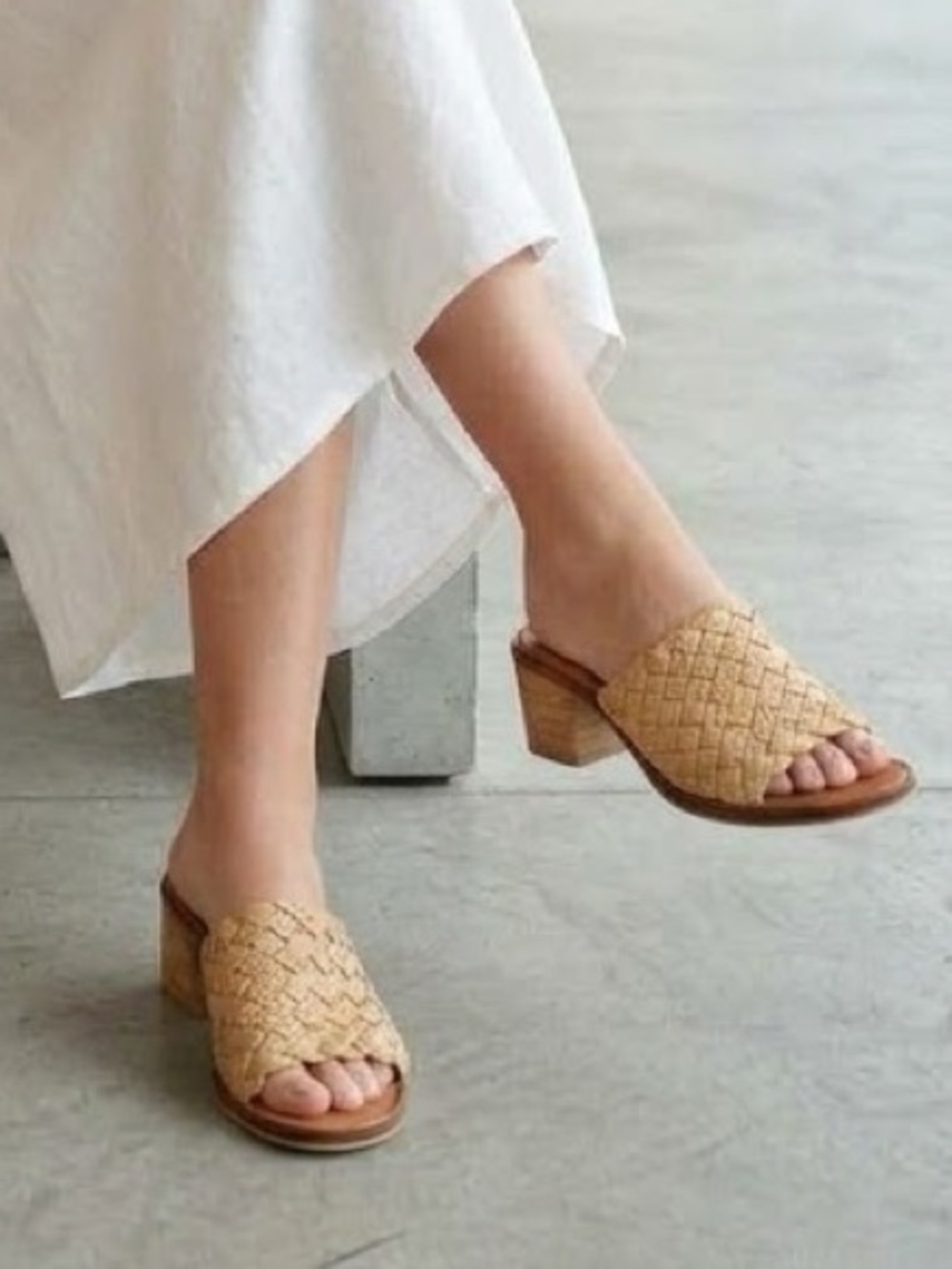 Liberte Santorini Woven Mule Slide Sandals Tan Beige Size 7.5-8